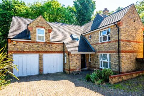 The Chesters, New Malden, KT3 5 bed detached house for sale