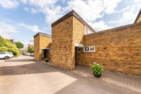 Acacia Grove, New Malden, KT3 4 bed terraced house for sale