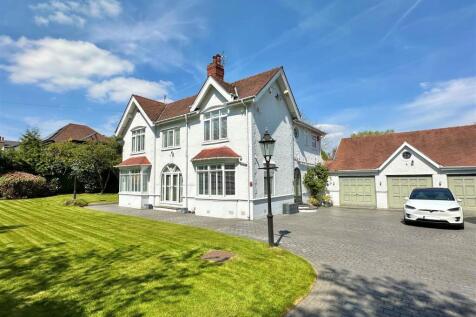Jacksons Edge Road, Disley, Stockport 4 bed detached house for sale