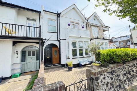 Plas Newydd, Thorpe Bay 1 bed flat for sale