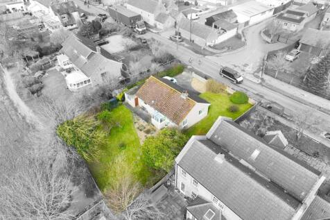 2 bedroom bungalow for sale