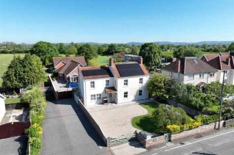 5 bedroom house for sale