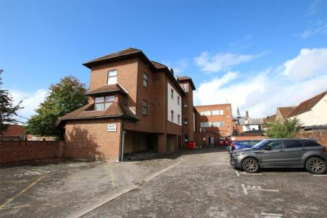 Market Place, Wokingham, RG40 1 bed flat for sale