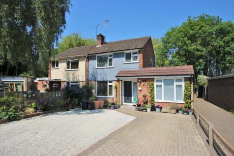 Brook Close, Wokingham, RG41 4 bed semi