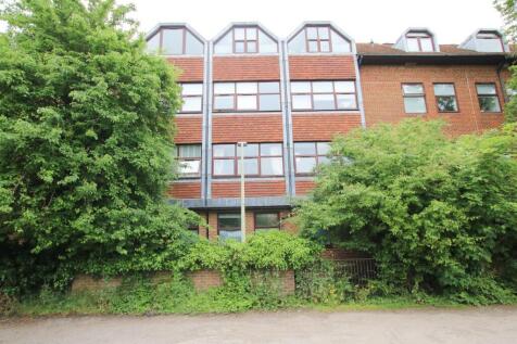 Market Place, Wokingham, RG40 1 bed apartment for sale