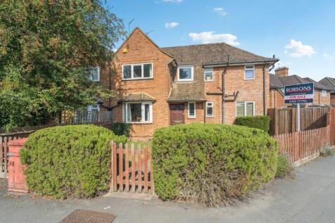 Tudor Way, Mill End, Rickmansworth, WD3 4 bed semi