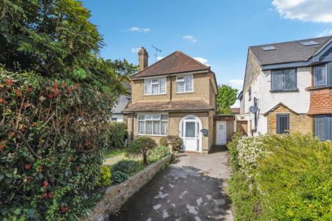 Denham Way, Maple Cross... 3 bed detached house for sale