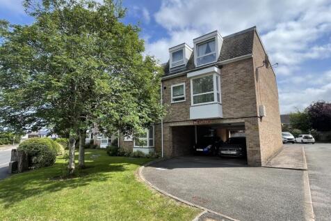 Church Road, Alphington, EX2 2 bed flat for sale