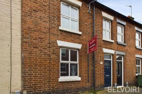 Victor Street, Stone, ST15 3 bed terraced house for sale