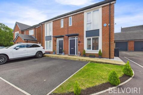 Arthur Cratchley Grove, Stoke On... 3 bed semi