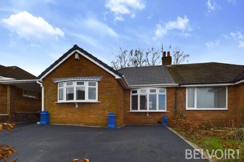 Combe Drive, Meir Heath, Stoke On... 2 bed semi