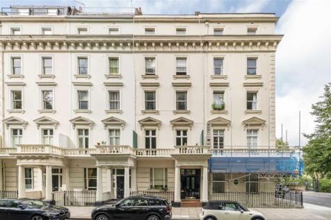 St. Georges Square, London SW1V 2 bed flat for sale