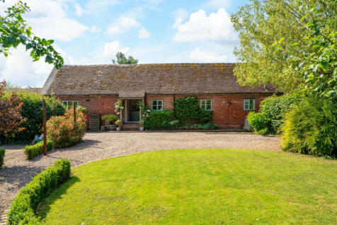 Park Farm Barns Oddingley Droitwich... 3 bed barn conversion for sale