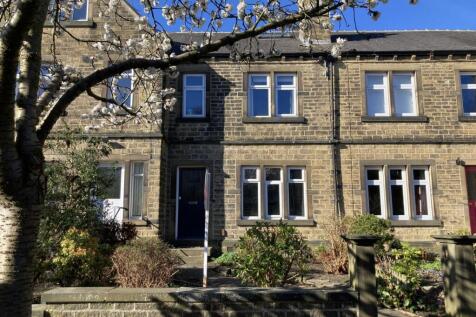 Elmfield Road, Birkby, Huddersfield... 4 bed terraced house for sale