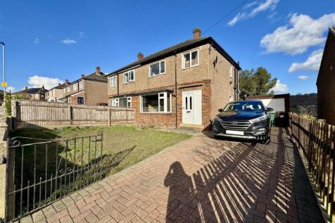 Mountfield Avenue, Waterloo... 3 bed semi