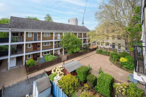 Harrow Road, Maida Hill, London, W9 3 bed flat for sale