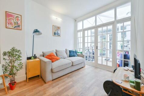 Brondesbury Villas, Queen's Park... 1 bed flat for sale