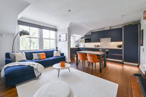 Brondesbury Villas, Queen's Park... 2 bed flat for sale