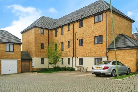 St. Cross Road, Basingstoke... 2 bed apartment for sale