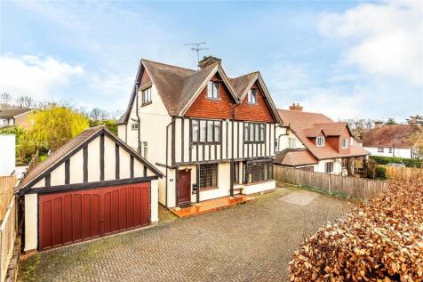 Barrow Green Road, Oxted, Surrey, RH8 6 bed detached house for sale