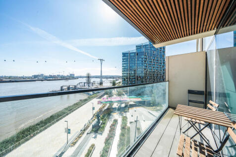 No.1 Upper Riverside, 18 Cutter Lane... 2 bed flat for sale