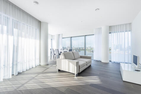 No.1 Upper Riverside, 18 Cutter Lane... 3 bed flat for sale