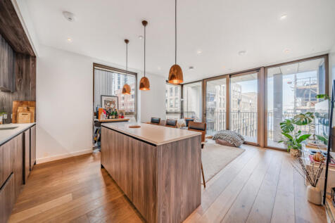 The Fulmar, 21 Reminder Lane, Lower... 2 bed flat for sale