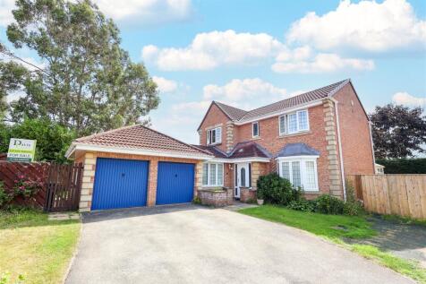 Hell Wath Grove, Ripon 4 bed detached house for sale