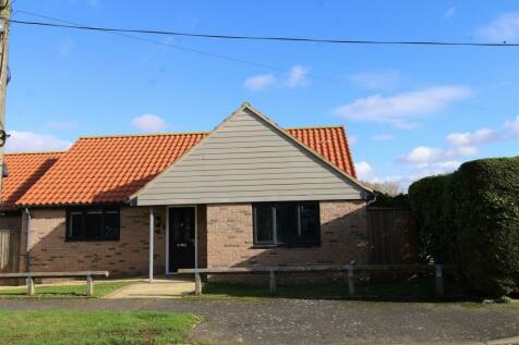 2 bedroom detached bungalow for sale