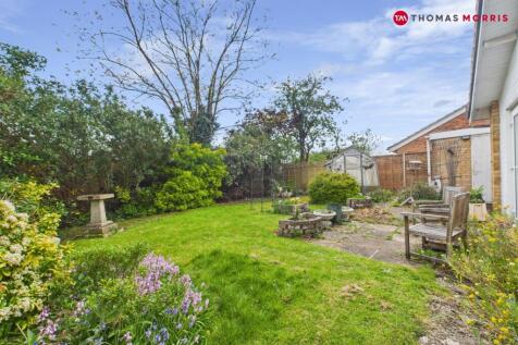 3 bedroom bungalow for sale