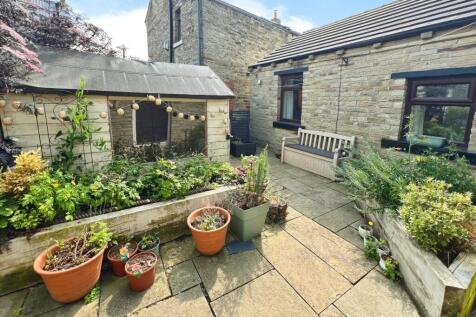 Daisy Hill, Bradford BD12 2 bed bungalow for sale