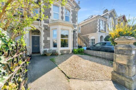 Three bedroom Victorian garden... 3 bed apartment for sale