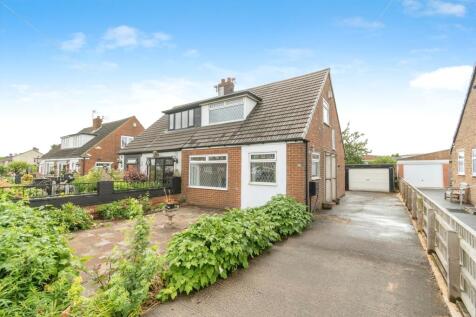 2 bedroom semi-detached bungalow for sale
