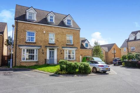 6 bedroom detached house for sale