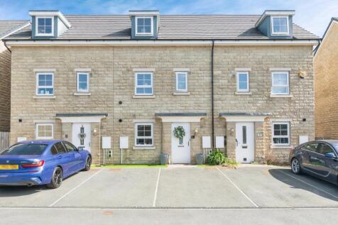 4 bedroom terraced house for sale