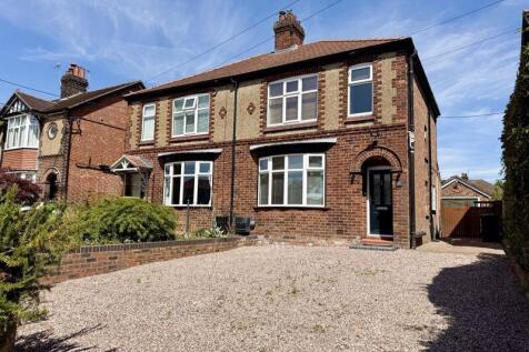 3 bedroom semi-detached house for sale