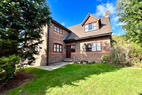 Poynt Chase, Worsley, M28 5 bed detached house for sale