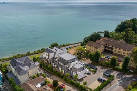 Shanklin, Isle of Wight 2 bed apartment for sale