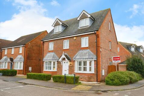 5 bedroom detached house for sale