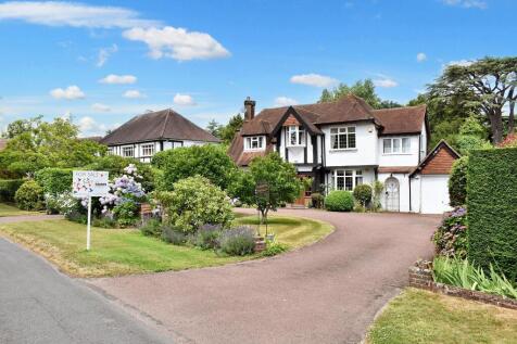 5 bedroom detached house for sale