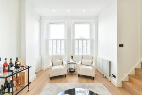 Harrington Gardens, London 2 bed flat for sale
