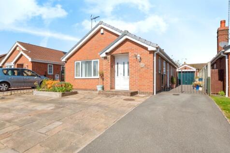 3 bedroom detached bungalow for sale