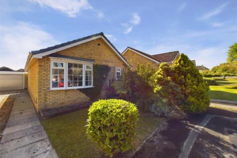 6 Bramble Walk, Malton, North... 2 bed detached bungalow for sale