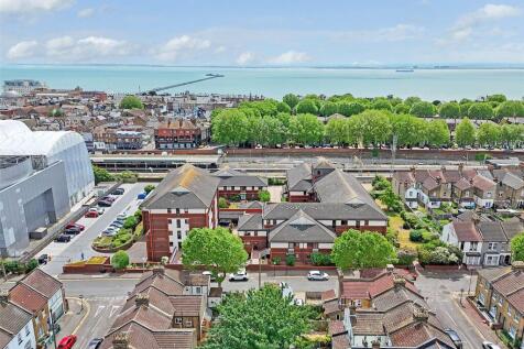 2 bedroom penthouse for sale