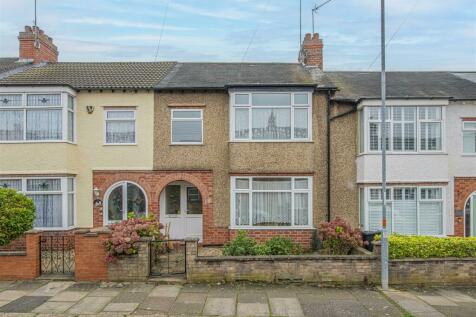 3 bedroom terraced house for sale