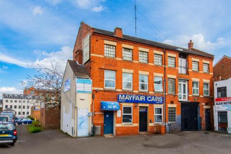 10 bedroom property for sale