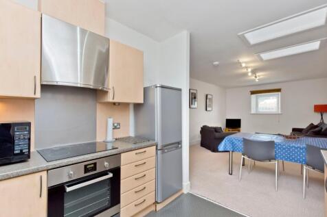 1 bedroom flat for sale