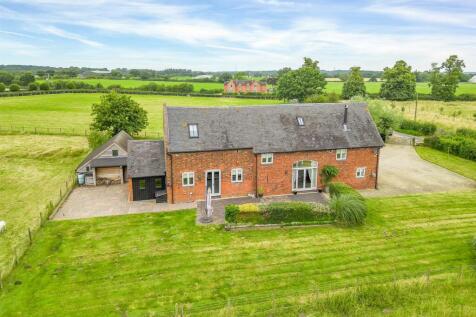 4 bedroom barn conversion for sale