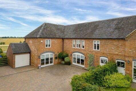 4 bedroom barn conversion for sale