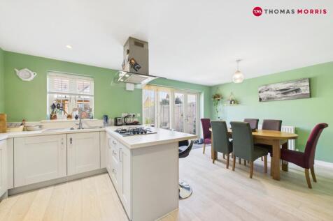 Lamb Close, Huntingdon PE28 3 bed link detached house for sale